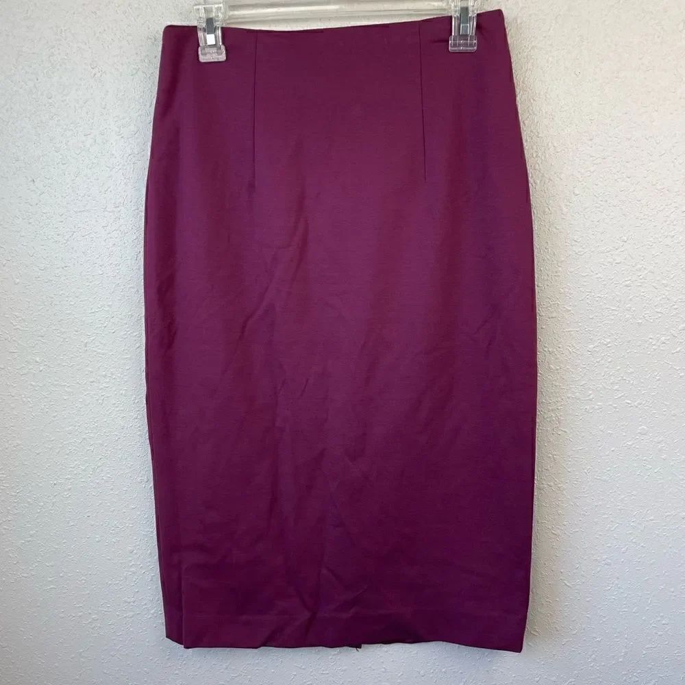 Halogen Maroon Stretch Fit Midi Skirt Size 8 EUC